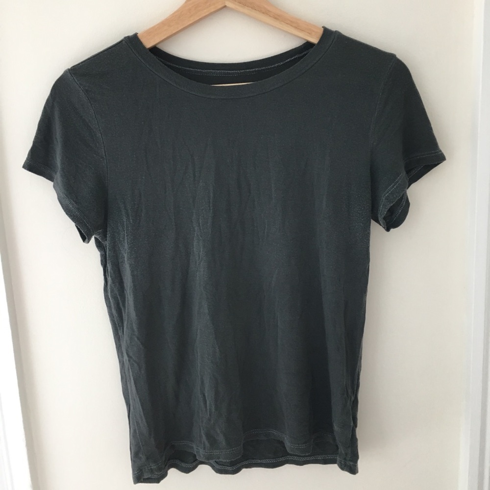 American Eagle gray boxy t-shirt